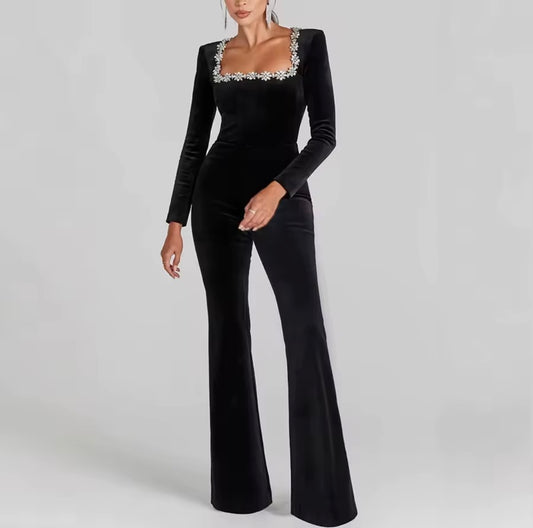 Combinaison femme élégante – Velours brillant, taille haute et jambes cloche